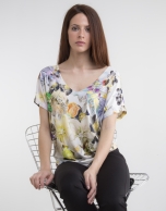 Yellow print V neck top