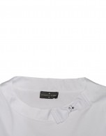 Camiseta blanca con lazo lateral cuello