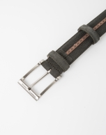 Leather belt with brown contrasting strip 