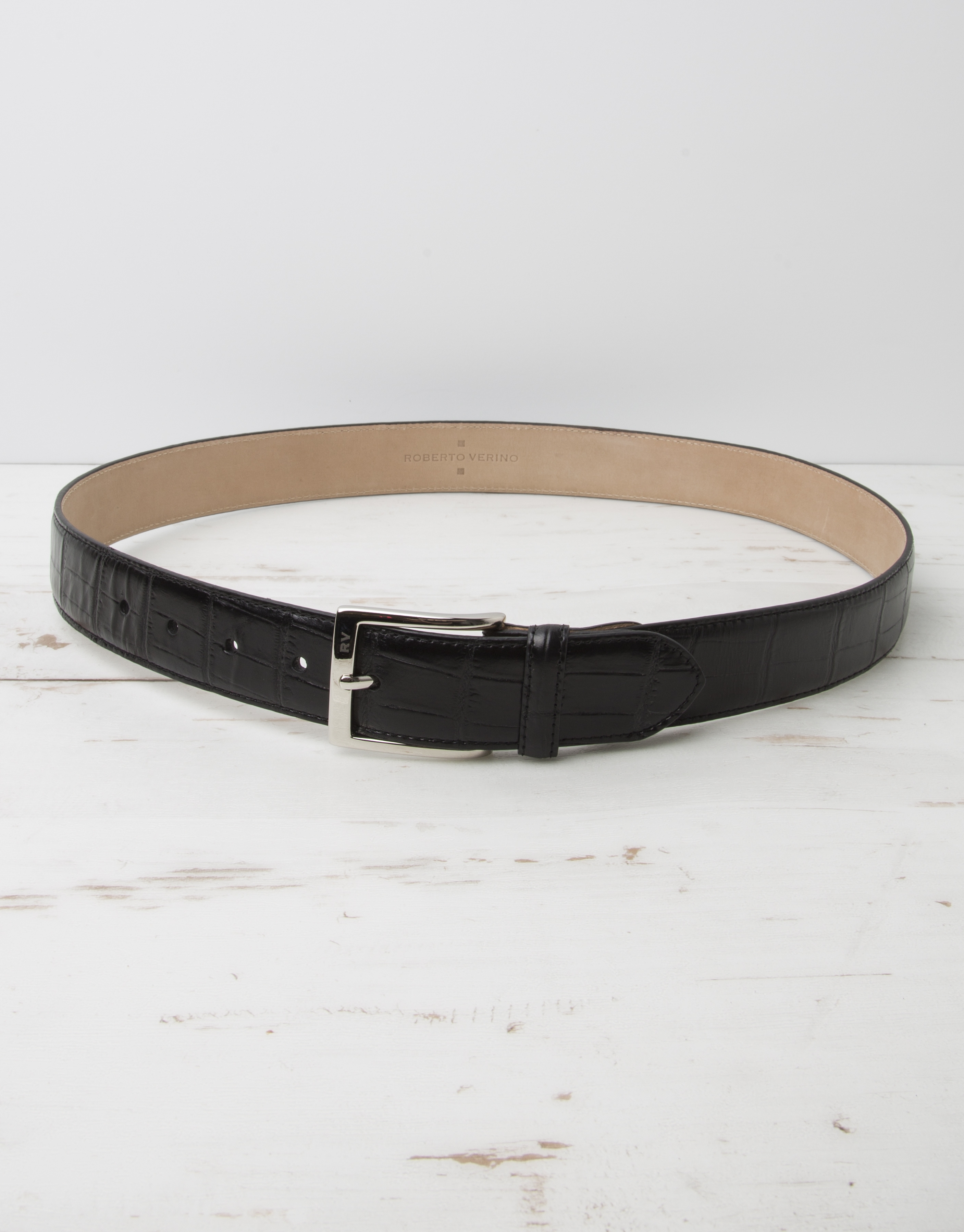 Embossed  alligator leather belt