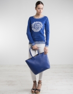 Blue print sweater 