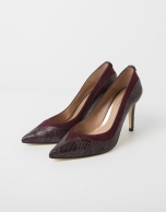 Burgundy embossed cowhide and suede YAKARTA pump 