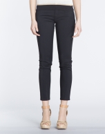 Black stretch pants with 6 pockets