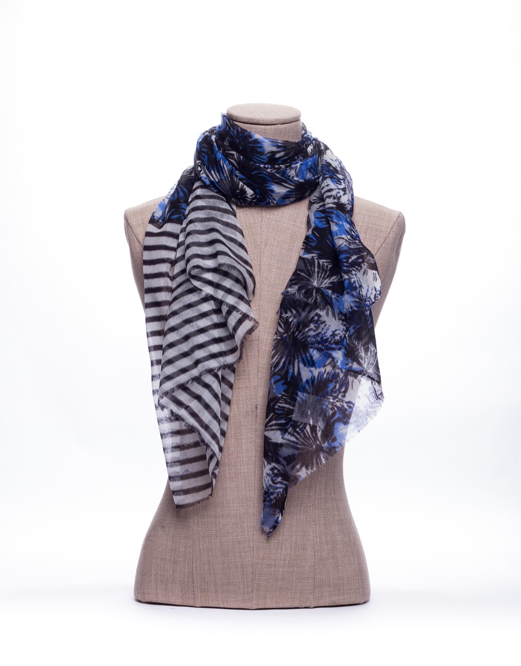 Foulard combinado estampado y rayas