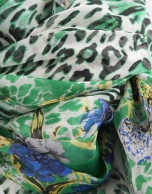 Foulard estampado fantasía verde