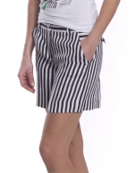 Stripe bermudas