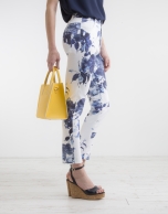 Floral print high-waisted pants