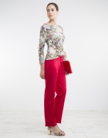 Red pants with five pockets