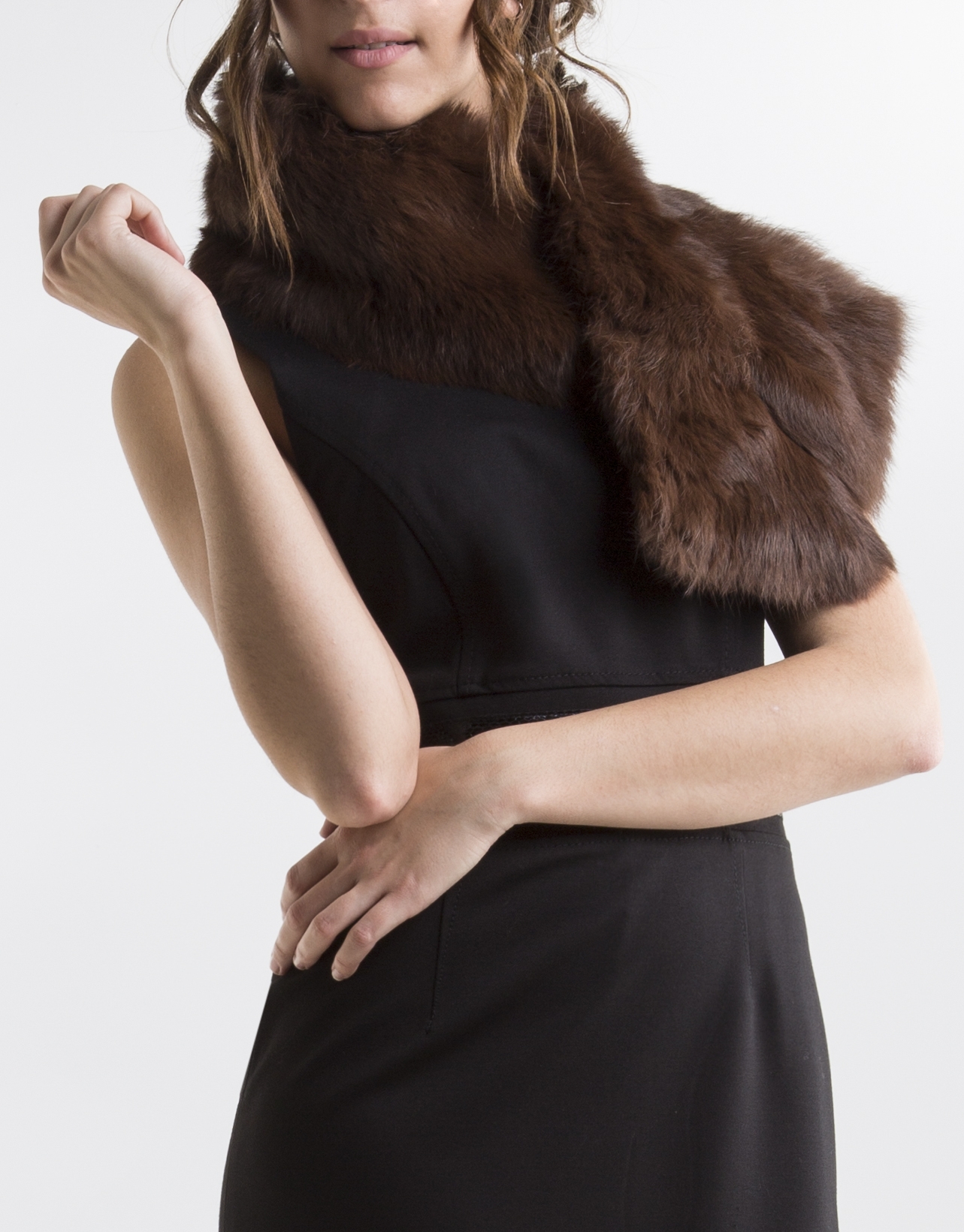 Brown fur collar scarf