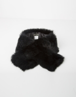 Black fur collar scarf