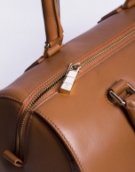 CARMEN CARAMELO:  Napa bowling bag