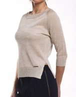 Long sleeve round neck sweater