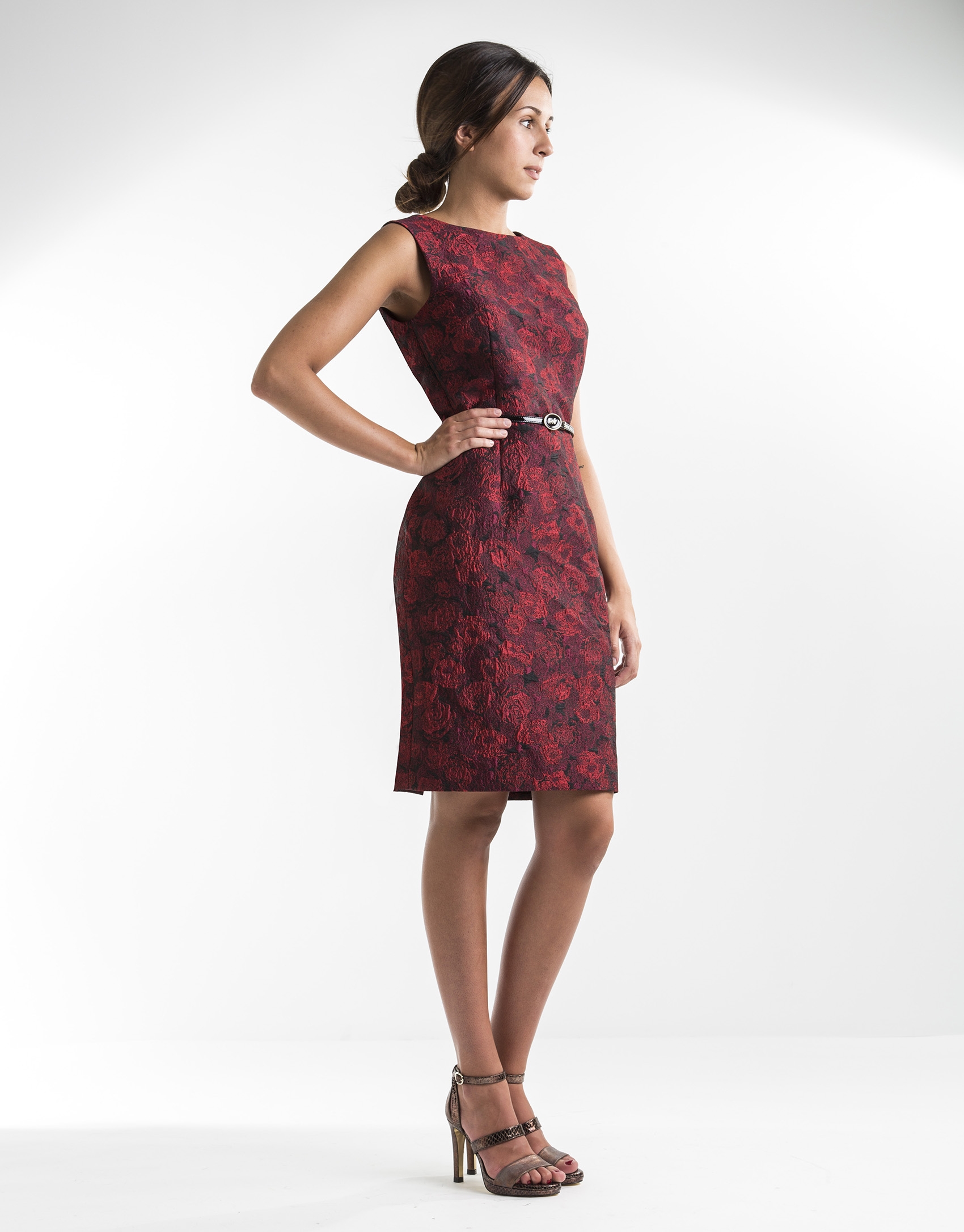 Red jacquard straight dress