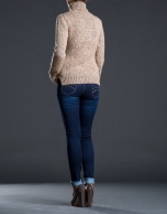 Heavy knit beige sweater 