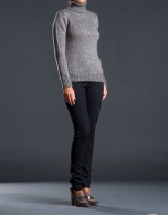 Heavy knit gray sweater 