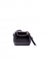 Encarna black leather bag.