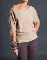 Beige bee hive sweater 