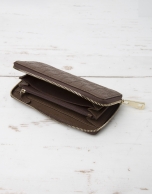 Brown billfold with logo