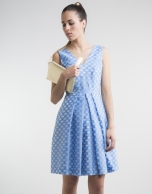 Vestido escote pico azul