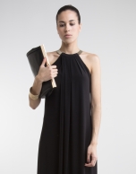 Vestido escote halter negro