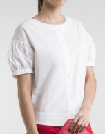 Off-white shirt with round collar