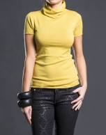 Short sleeved mustard sweater 