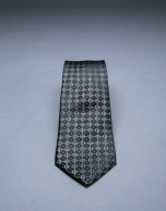 Green motif tie 