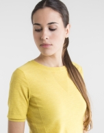 Yellow sweater with short sleeves