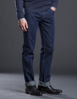 Pantalón jeans azul slim