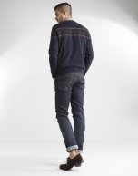 Pantalón jeans azul oscuro