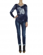 Faded blue cashmere sweater with tiger design