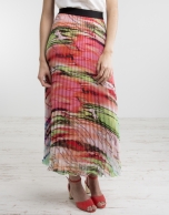 Long pleated skirt