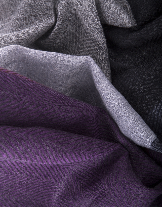 Gray and violet scarf 