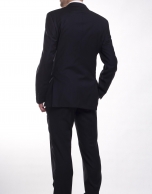 Pique threaded suit