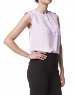 Blusa crepe rosa sin mangas