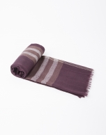 Burgundy and beige checked scarf