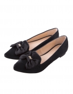 Lisboa Lazo black fur pointed moccasins