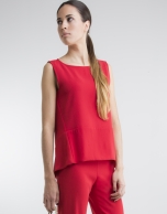 Red bell-shaped top