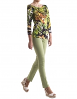 Loose t-shirt with green floral print