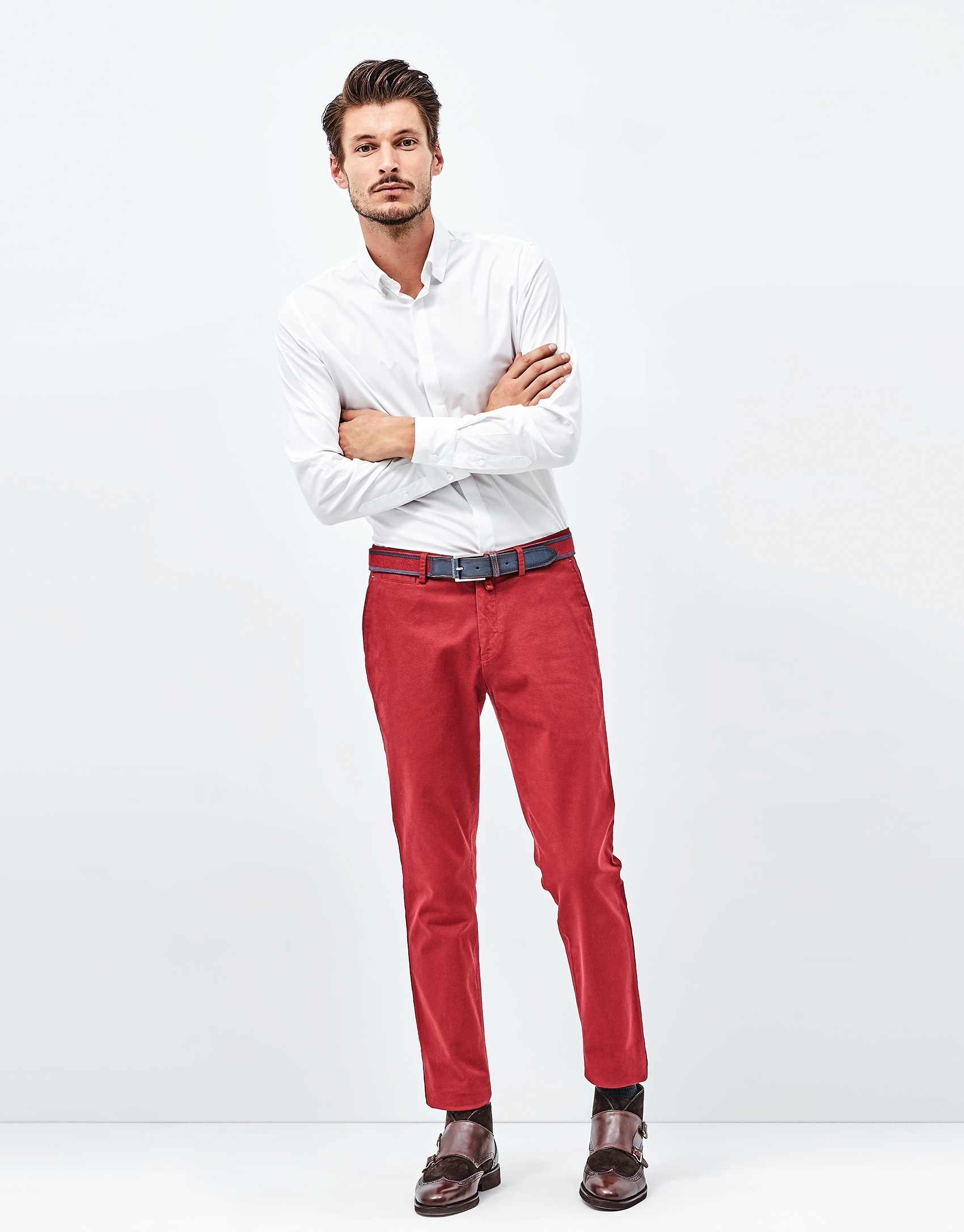 Pantalón chino rojo