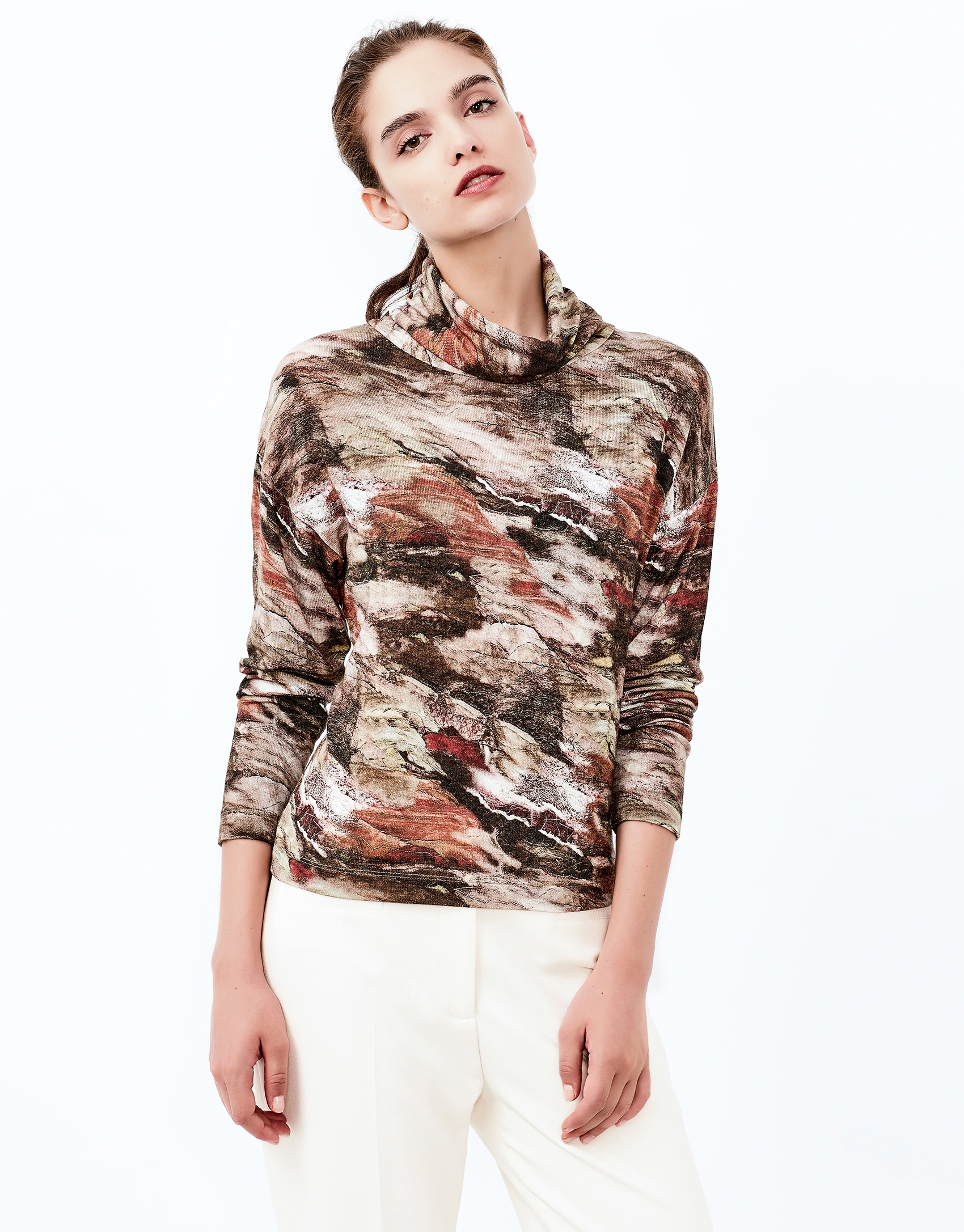 Brown print turtle neck top