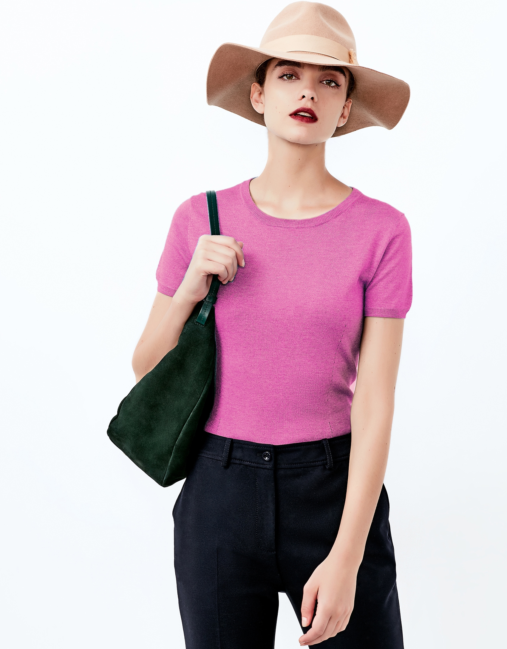 Pink short sleeve sweater