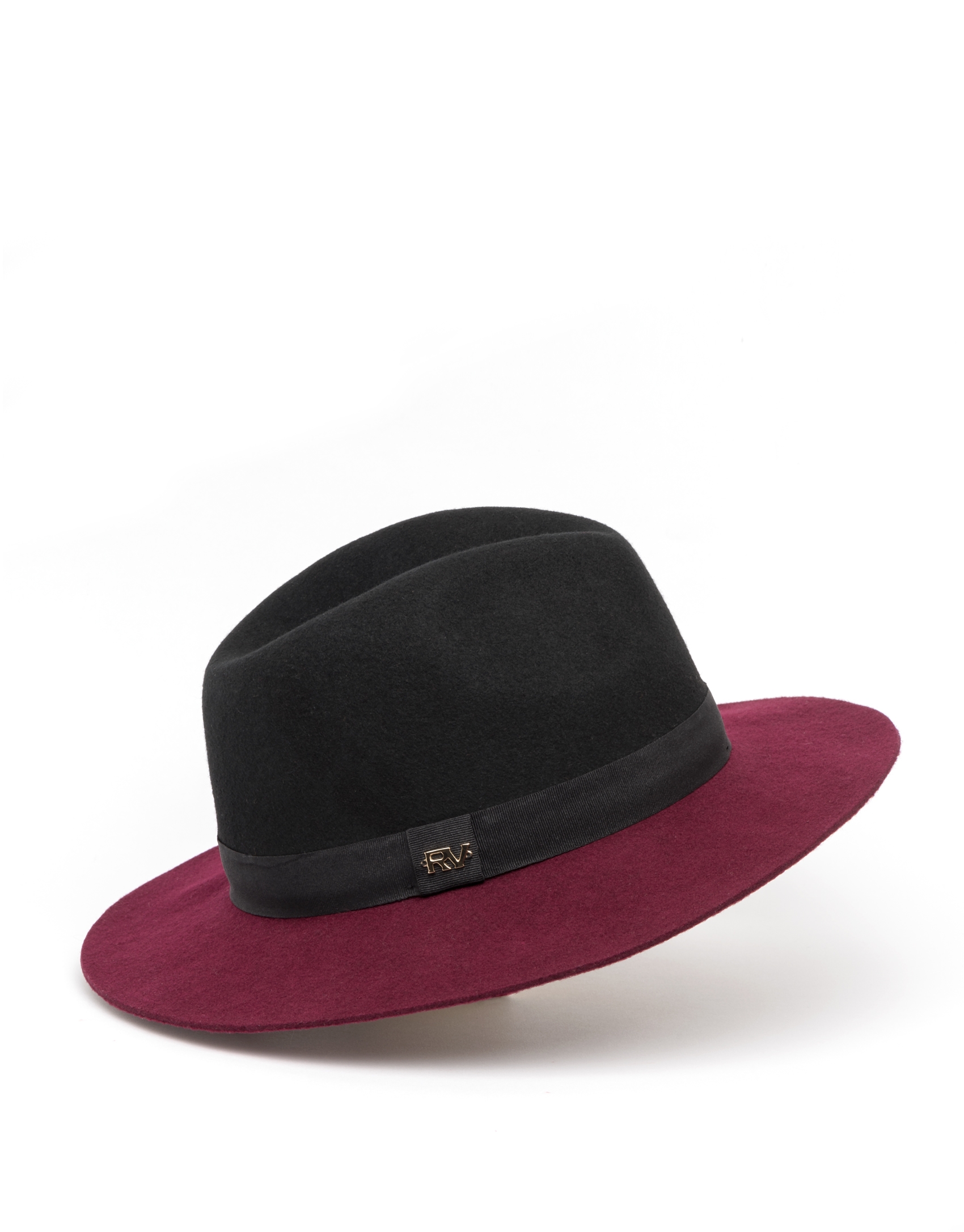 Burgundy / black hat