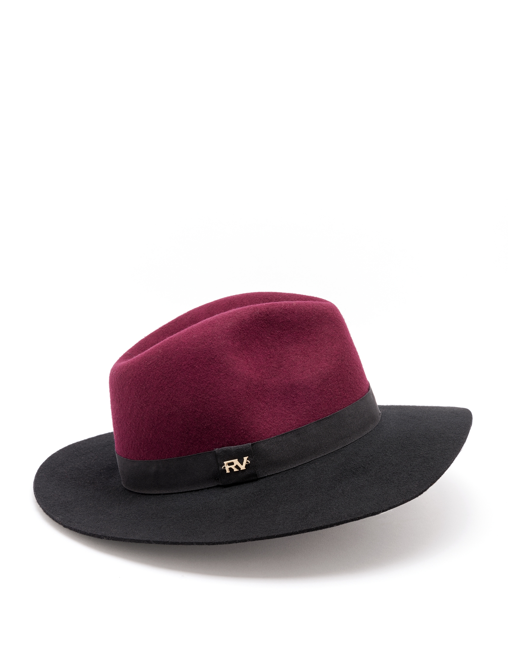 Black / burgundy hat