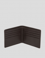 Men's brown leather billfold