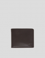 Men's brown leather billfold