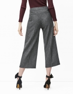 Pantalón culotte gris oscuro