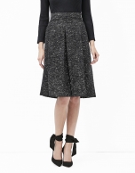 Falda midi tweed fantasía gris