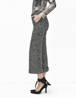 Pantalón culotte tweed gris