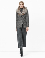 Chaqueta tweed gris